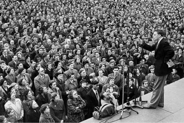 Franklin Graham on Persecution of Christians